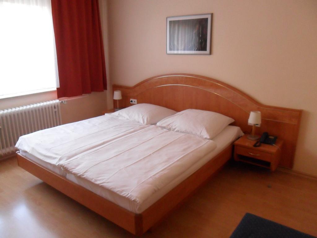 Hotel Europa Pforzheim Quarto foto